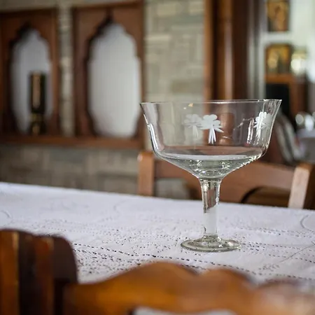 Zenios Dionysos - Traditional * 格雷韦纳