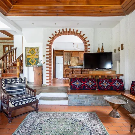 Zenios Dionysos - Traditional * 格雷韦纳