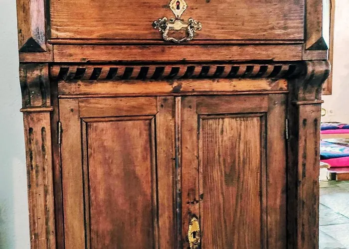 Zenios Dionysos - Traditional *